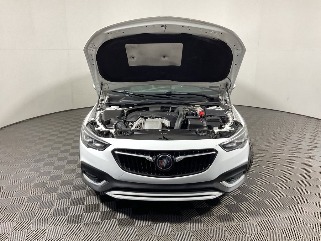 Used 2019 Buick Regal Essence w/ Driver Confidence Package I AWD/4WD image 8