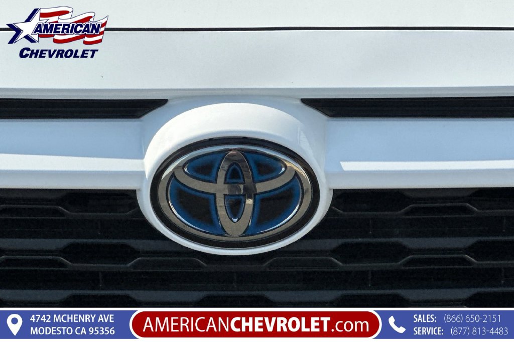 Used 2022 Toyota RAV4 XLE w/ Convenience Package AWD/4WD image 39