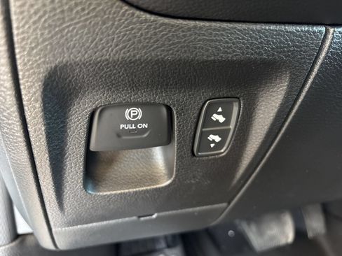 New 2026 RAM 1500 Lone Star AWD/4WD image 12