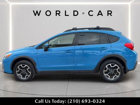 Used 2017 Subaru Crosstrek 2.0i Limited image 4