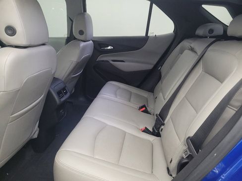 Used 2019 Chevrolet Equinox LS image 18