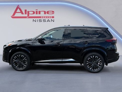 New 2026 Nissan Rogue Platinum w/ Platinum Premium Package image 2