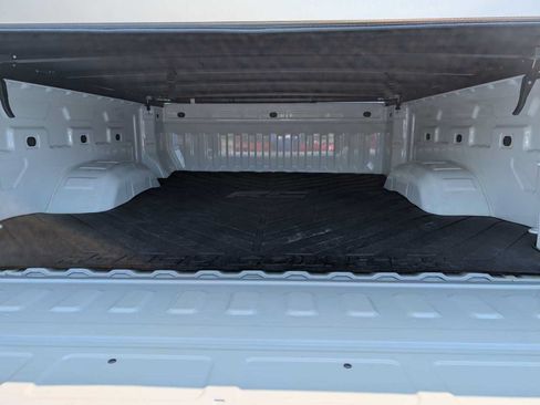 Used 2025 Chevrolet Silverado 2500 Custom w/ Custom Convenience Package AWD/4WD image 38