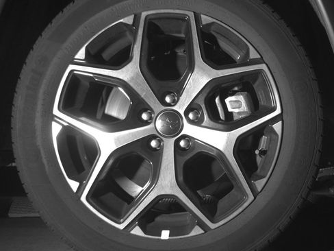 Used 2025 Jeep Compass Limited image 13