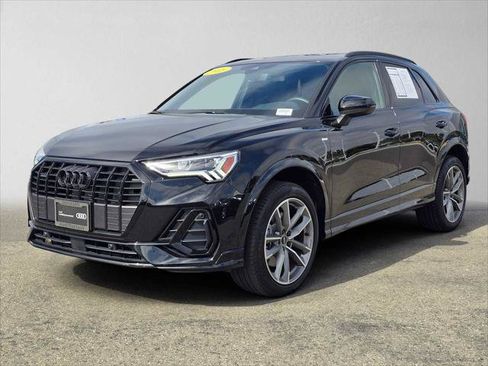 Used 2025 Audi Q3 2.0T Premium w/ Convenience Package AWD/4WD image 7