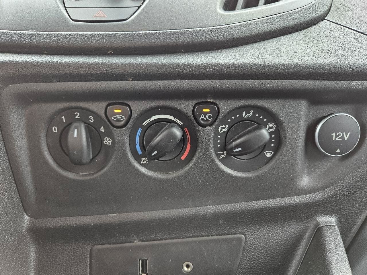 Used 2016 Ford Transit 350 148 Low Roof RWD image 33