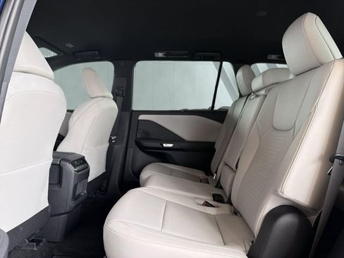Certified 2025 Lexus TX 350 AWD w/ Convenience Package image 11