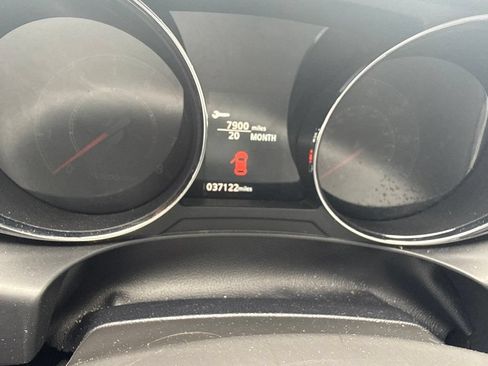Used 2025 Mitsubishi Outlander Sport SE AWD/4WD image 2