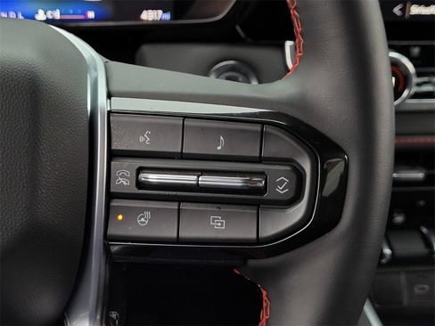 Certified 2026 Chevrolet Colorado Z71 w/ Z71 Convenience Package 2 image 15