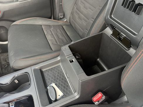 Used 2022 Nissan Frontier Pro-X w/ Technology Package image 25