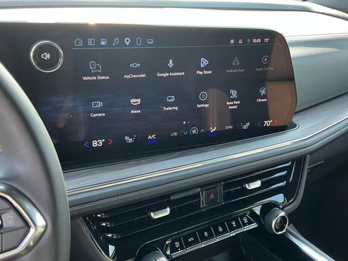 Used 2025 Chevrolet Tahoe LT image 39