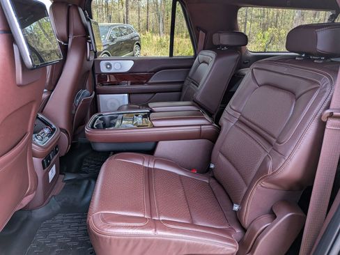 Certified 2020 Lincoln Navigator L Black Label image 9