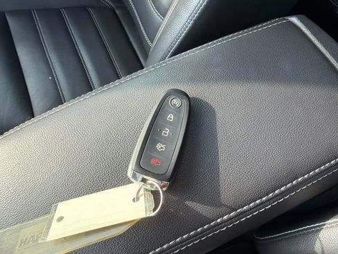 Used 2018 Ford Escape Titanium w/ Ford Safe & Smart Package AWD/4WD image 24