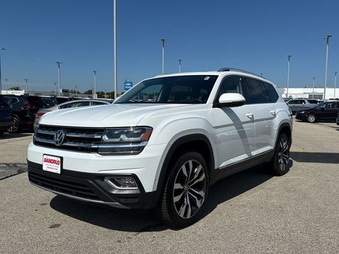 Used 2019 Volkswagen Atlas SEL Premium AWD/4WD image 2