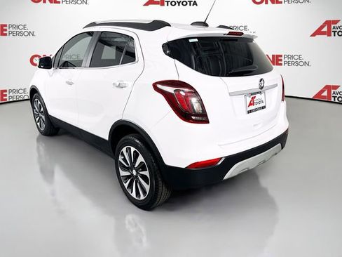 Used 2022 Buick Encore Preferred w/ Safety Package FWD image 5