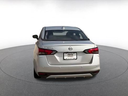 Used 2025 Nissan Versa SV FWD image 12