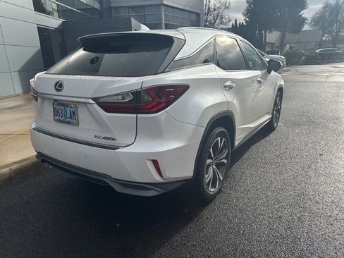 Used 2018 Lexus RX 450h AWD image 8