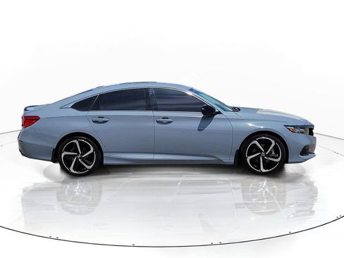 Used 2022 Honda Accord Sport Special Edition image 2