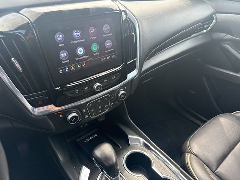 Certified 2022 Chevrolet Traverse Premier w/ Redline Edition AWD/4WD image 21