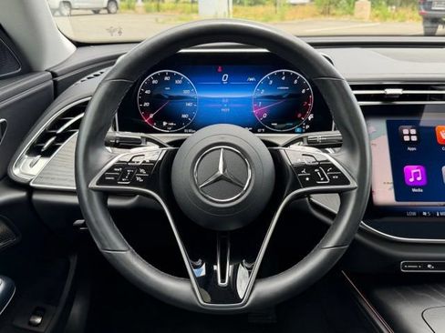 Used 2024 Mercedes-Benz E 350 4MATIC Sedan image 13