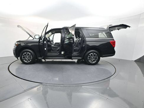 Used 2024 Ford Expedition Max XLT AWD/4WD image 35