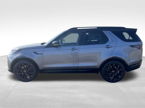 New 2026 Land Rover Discovery Limited Edition image 2