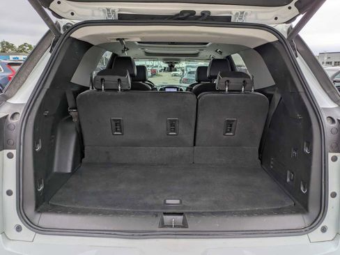 Used 2020 Chevrolet Traverse High Country w/ LPO, Floor Liner Package image 35