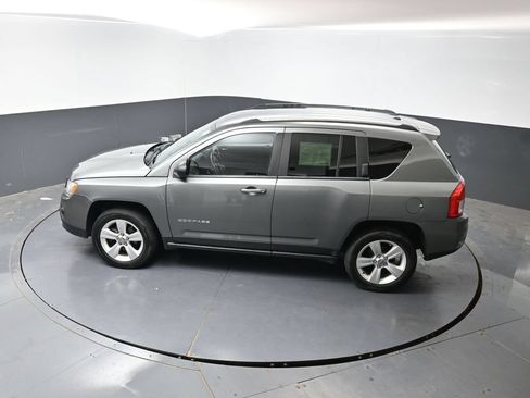 Used 2013 Jeep Compass Sport AWD/4WD image 42