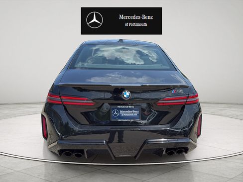 Used 2026 BMW M5 w/ Executive Package AWD/4WD image 4