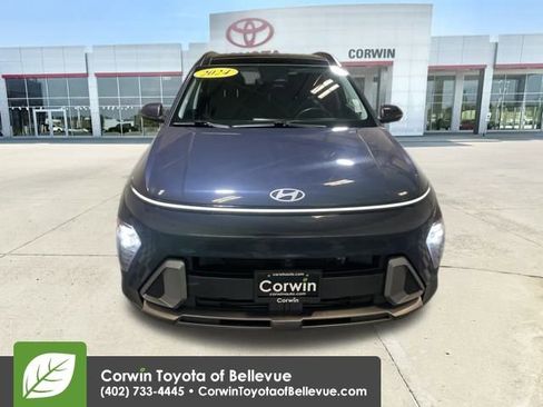 Used 2024 Hyundai Kona Limited image 8