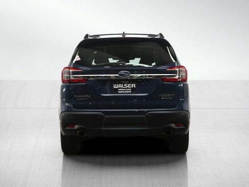 Used 2023 Subaru Ascent Limited AWD/4WD image 4
