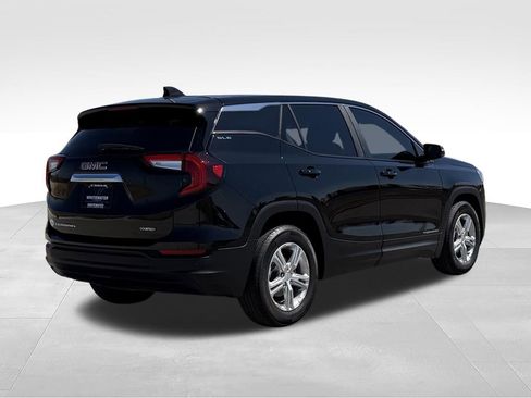 Used 2024 GMC Terrain SLE FWD image 21