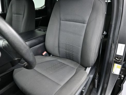 Used 2019 Ford F150 XLT w/ Equipment Group 302A Luxury AWD/4WD image 21