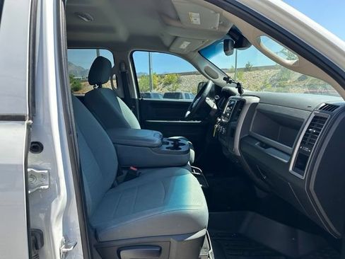Used 2018 RAM 2500 Tradesman w/ Chrome Appearance Group AWD/4WD image 15