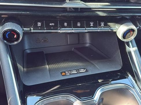 New 2026 Chevrolet Traverse LT w/ Driver Confidence Package image 22