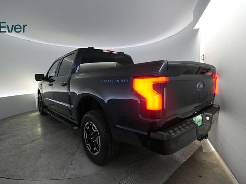 Used 2023 Ford F150 Lightning XLT AWD/4WD image 3
