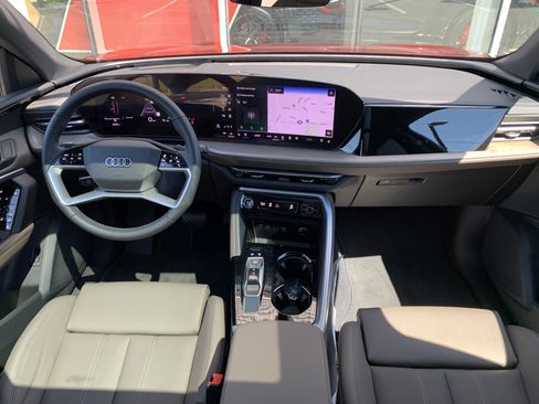 New 2025 Audi Q5 Premium Plus AWD/4WD image 14