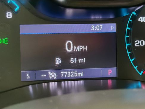 Used 2022 Chevrolet Colorado Z71 image 8