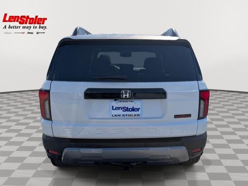 Used 2026 Honda Passport TrailSport Elite image 4