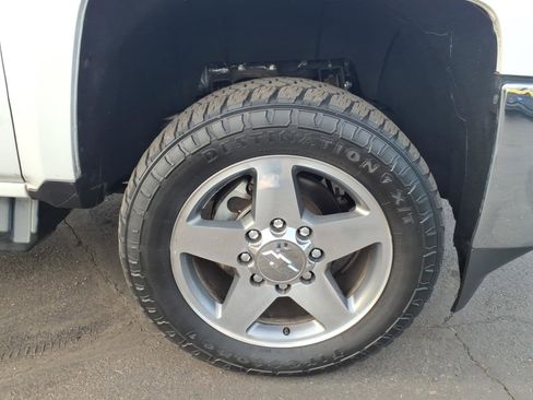 Used 2019 Chevrolet Silverado 2500 LTZ w/ Duramax Plus Package image 9