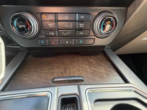 Used 2020 Ford F150 Limited AWD/4WD image 26