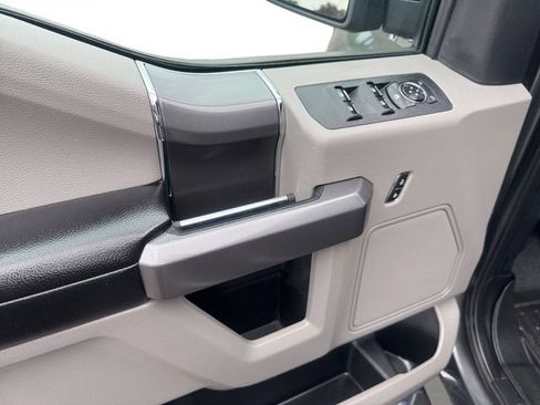 Used 2020 Ford F150 XLT w/ Equipment Group 302A Luxury AWD/4WD image 11