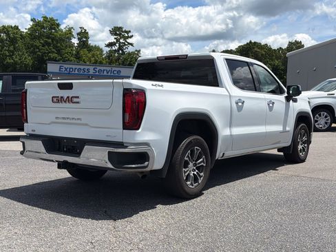 Used 2024 GMC Sierra 1500 SLT AWD/4WD image 11
