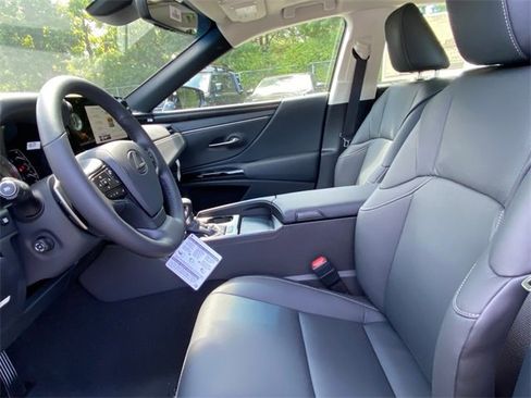 New 2025 Lexus ES 350 w/ Premium Package image 21