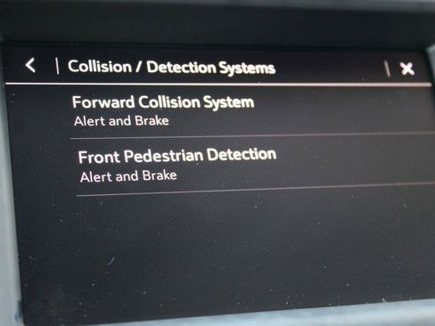 Used 2023 Chevrolet TrailBlazer LT FWD image 37