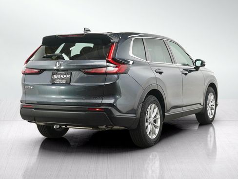 Used 2023 Honda CR-V EX image 5