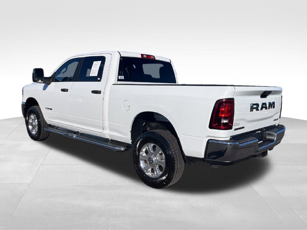 Used 2026 RAM 2500 Big Horn AWD/4WD image 3