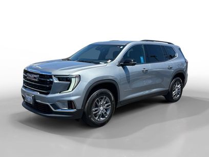 Used 2025 GMC Acadia Elevation