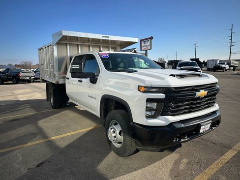 Used 2024 Chevrolet Silverado 3500 W/T w/ WT Convenience Package image 15