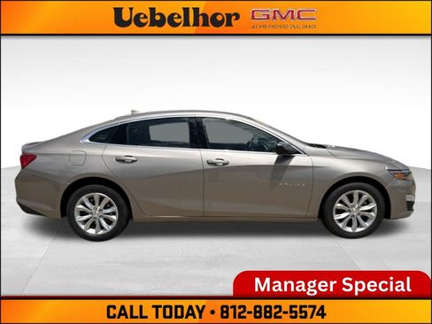 Used 2024 Chevrolet Malibu LT FWD image 3